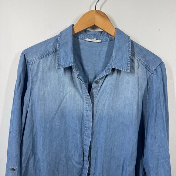 JANE & DELANCEY Top Women's L Blue Soft Lyocell Denim Button Down Minimal Modest - Picture 3 of 7